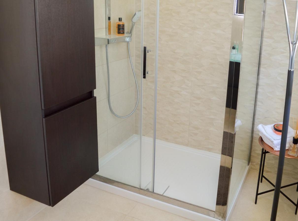 Rova Apartment Малинска Екстериор снимка
